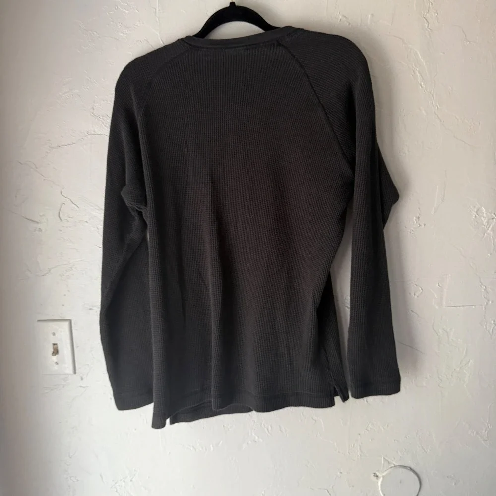 Columbia Mens Waffle Knit Long Sleeve Henley Shirt‎ Charcoal Gray Size M